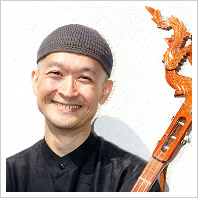 Adul(アドゥン) タイの三味線奏者